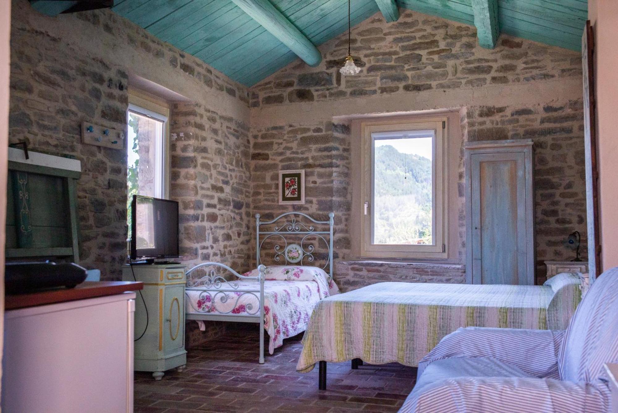 سانتا صوفيا La Locanda Della Campanara المظهر الخارجي الصورة